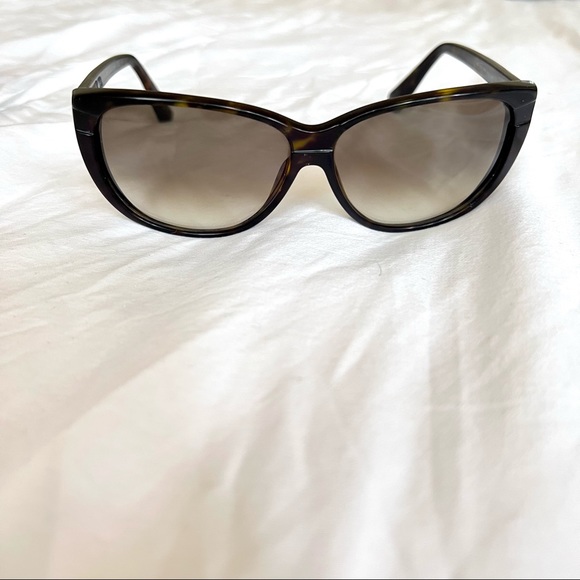 Vintage Y2K Marc by Marc Jacobs Tortoise Sunglasses - Picture 7 of 16